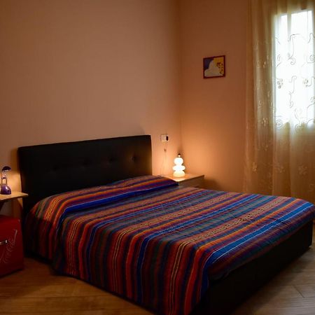 مبيت وإفطار شيرفو Tra Il Borgo E Il Mare المظهر الخارجي الصورة
