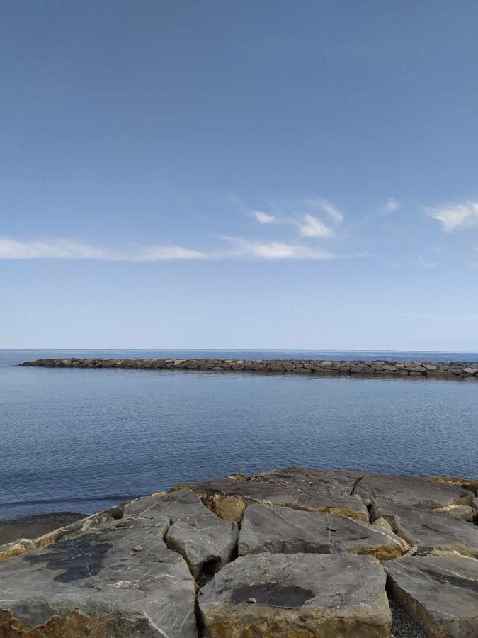 مبيت وإفطار شيرفو Tra Il Borgo E Il Mare المظهر الخارجي الصورة